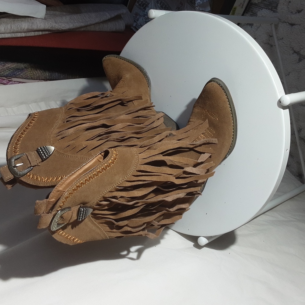 Very Volatile Hillside Fringed Western Boots Tan Leather NWT - Picture 2 of 4